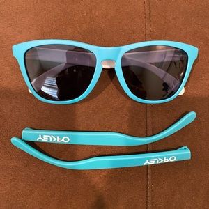 Oakley Frogskins - blue